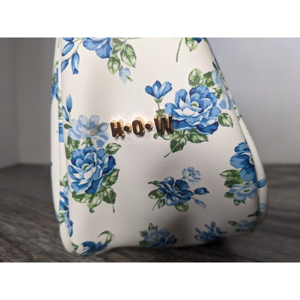 House Of Want Newbie Hobo Shoulder Bag White Blue Floral Vegan Leather NWT - Picture 6 of 12